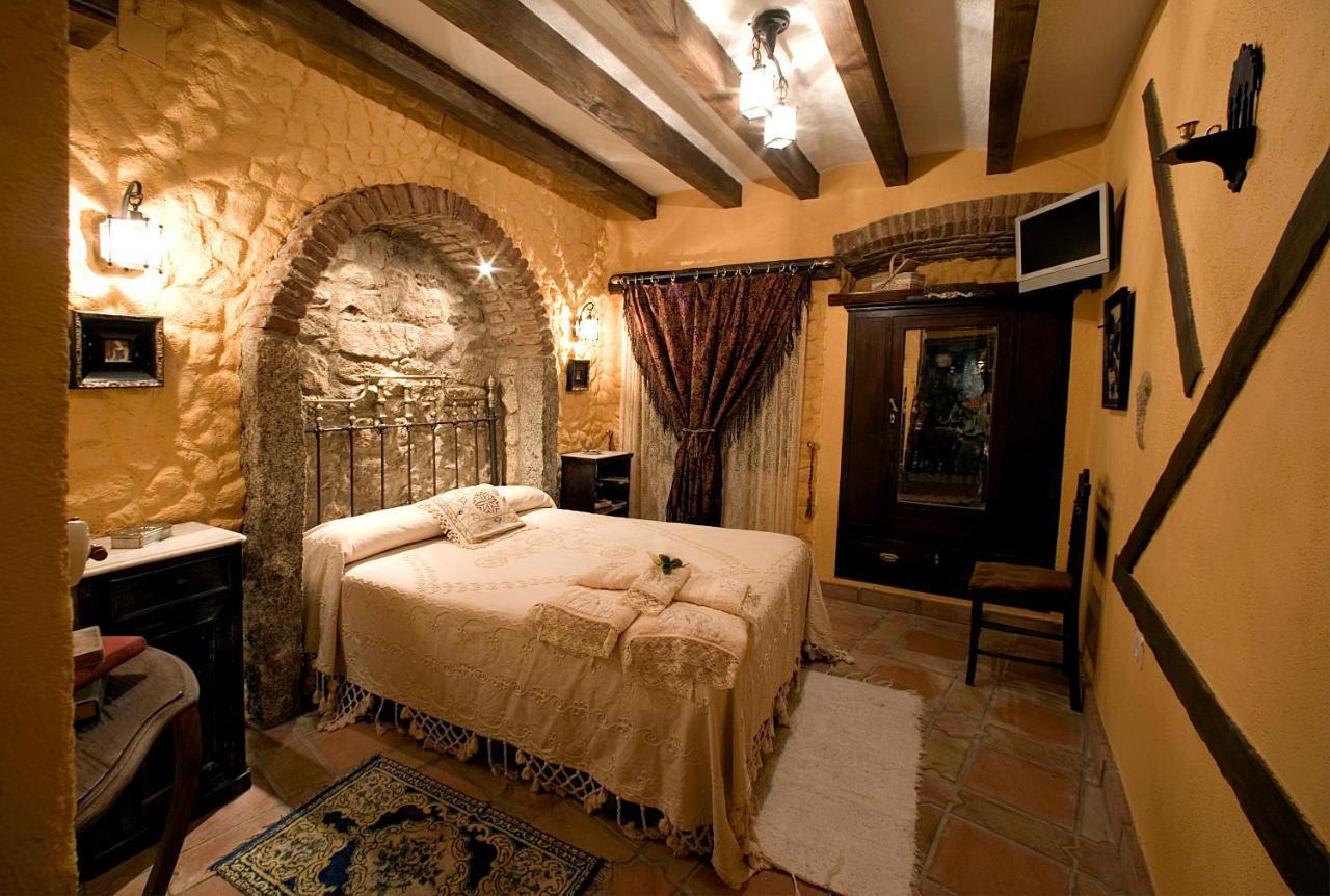 Casa Rural Margarita II Montánchez Exterior foto